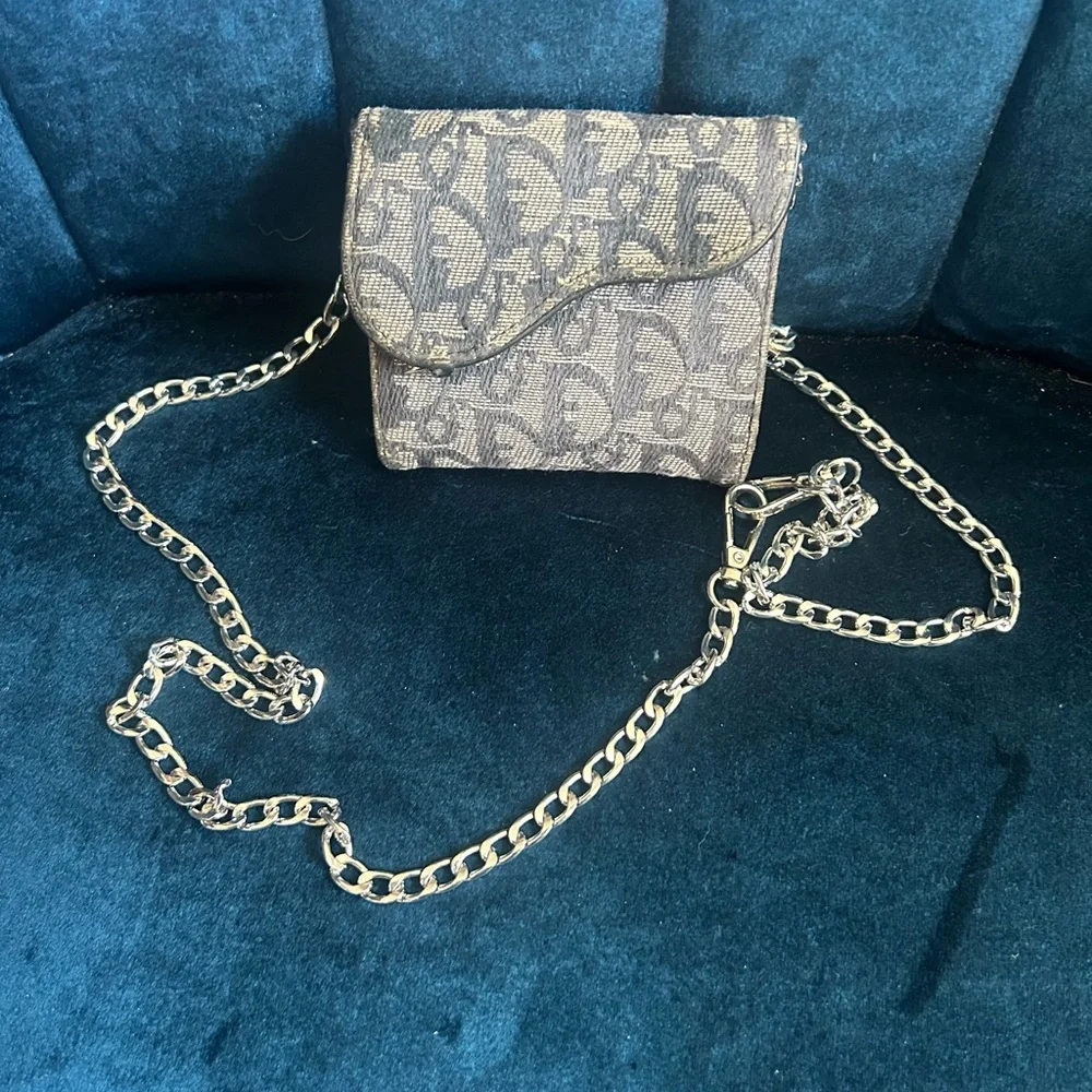 Dior elegant wallet