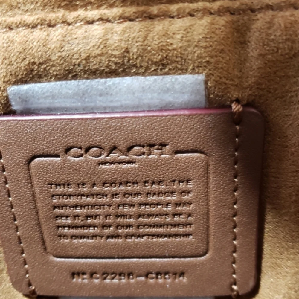Coach kleo shoulder