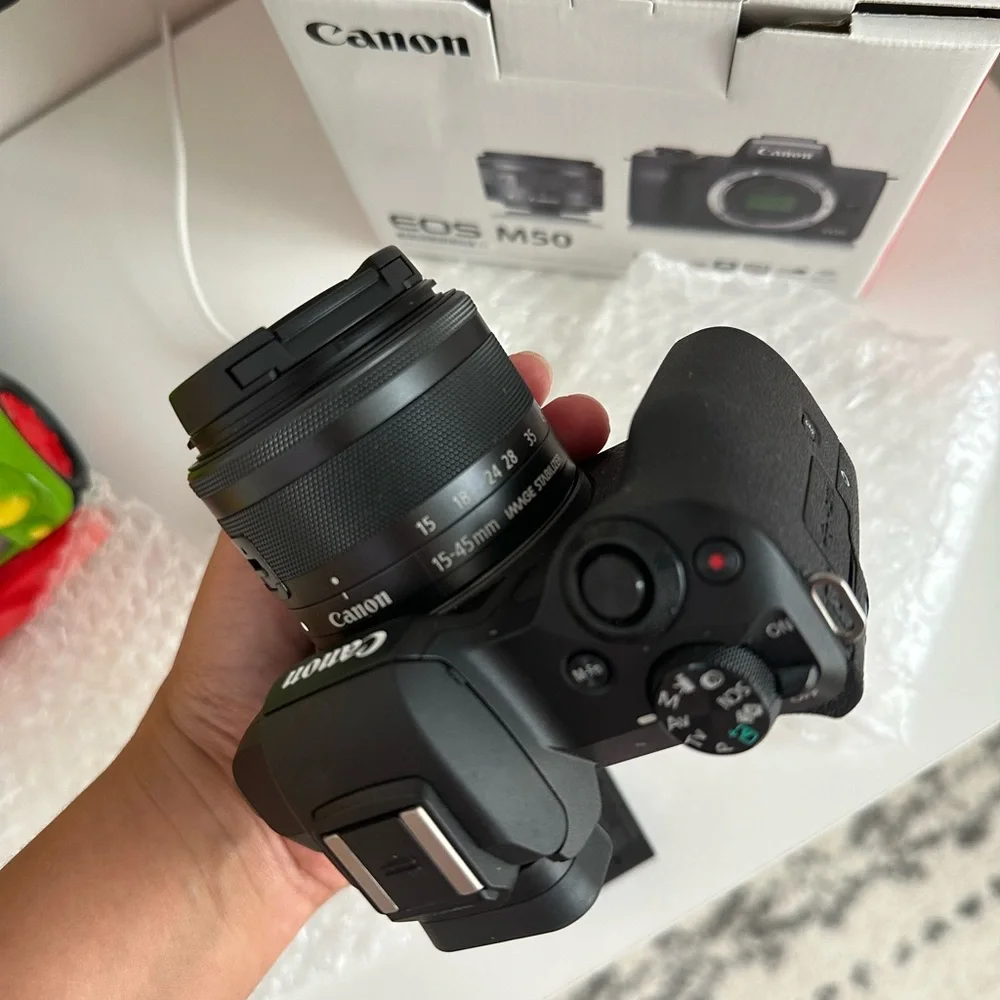 Canon eos m50