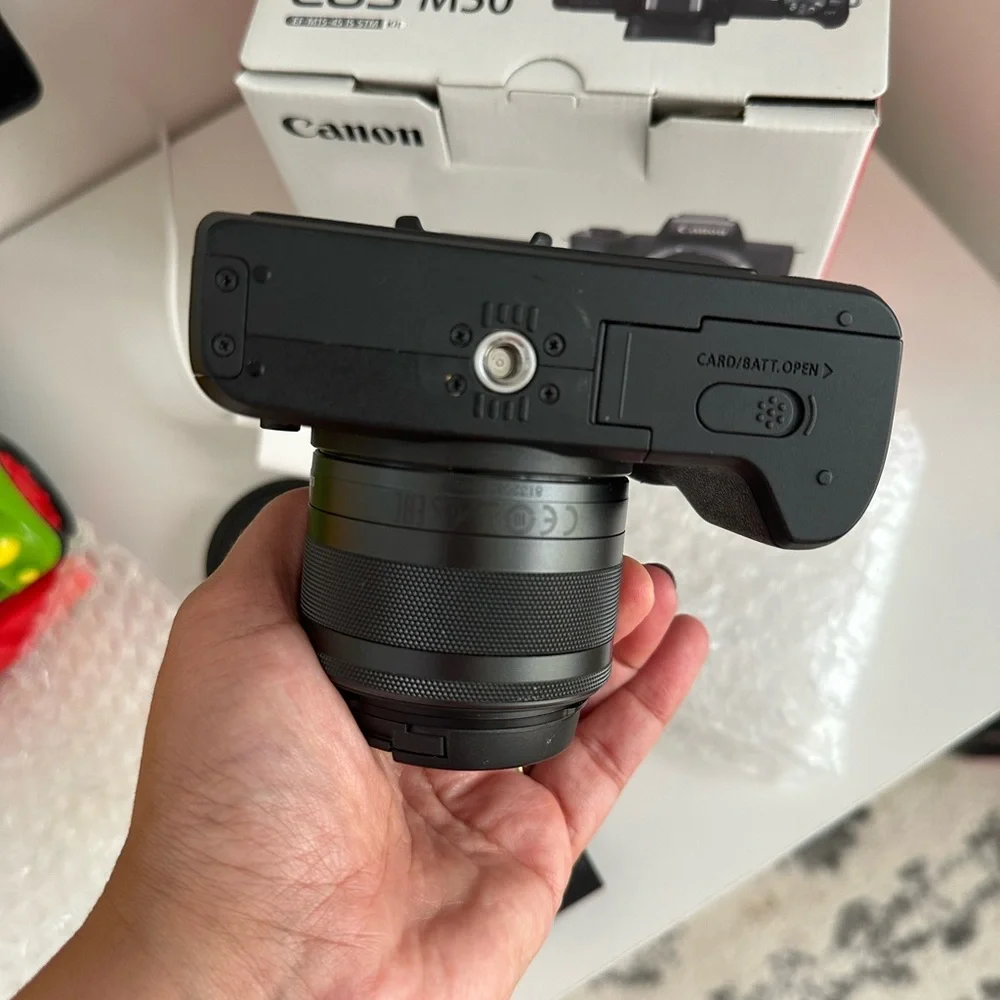 Canon eos m50