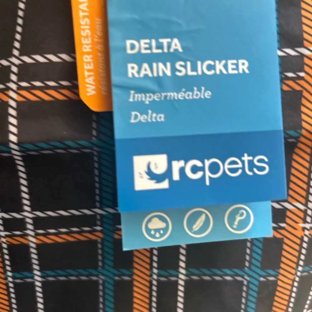 Delta chic plaid