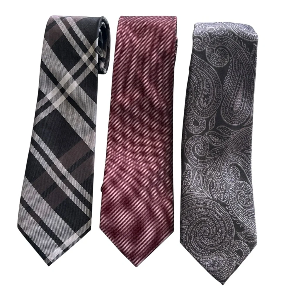 Banana Republic Factory three silk