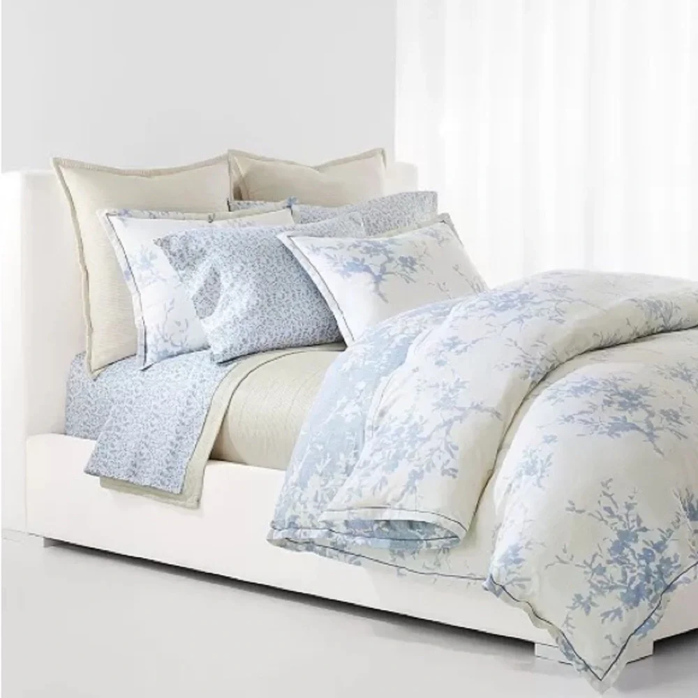Lauren Ralph Lauren Eva Comforter in Cream Blue, Full/Queen, Open Box - NEW