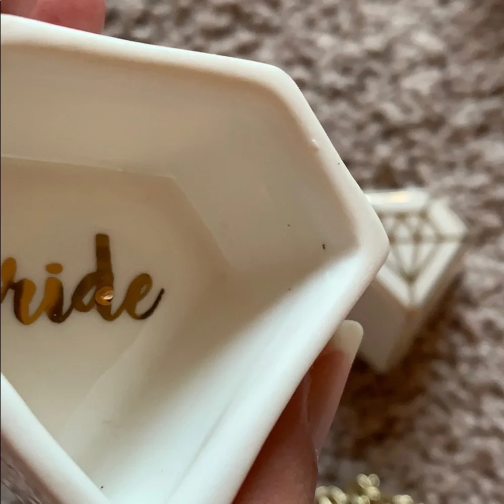 N/A adorable ring