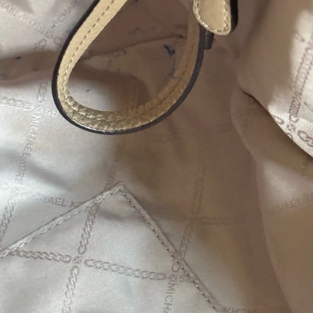 Michael Kors step out