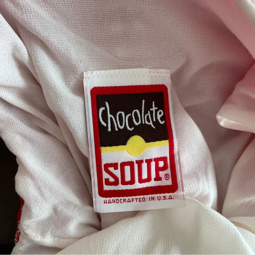 Chocolate feel red warm