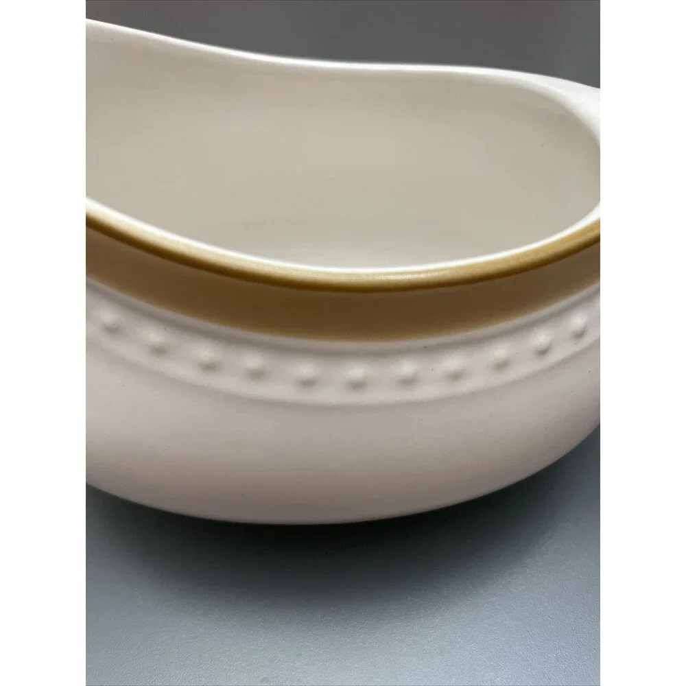 Crowing Fashion vintage gravy