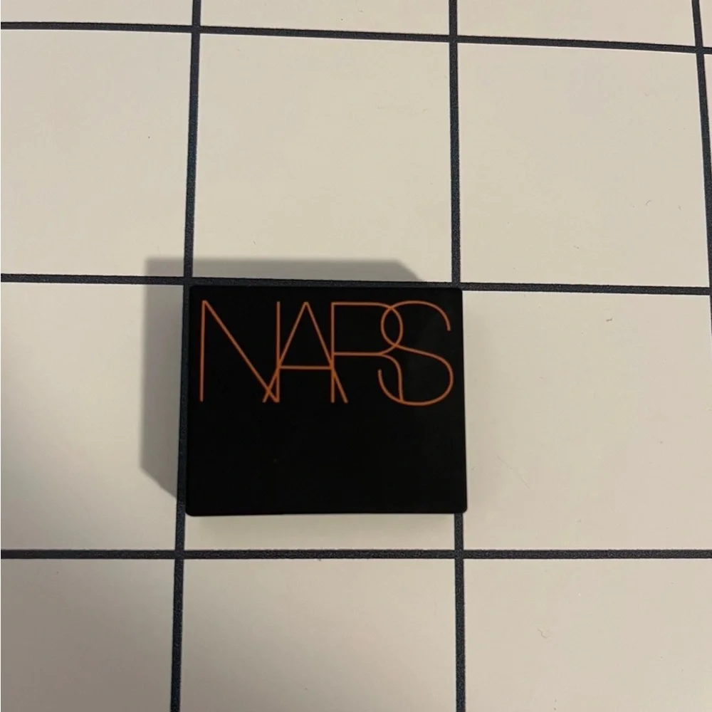 NARS sanitized 98%