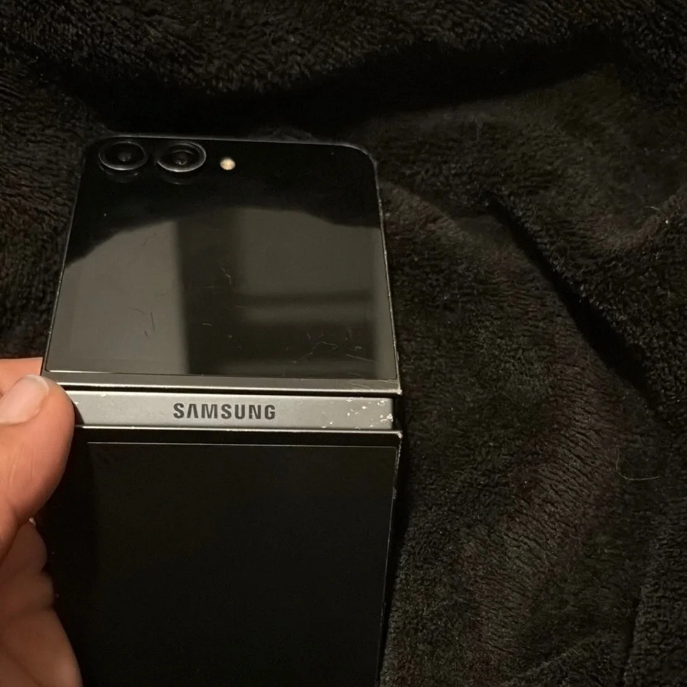 Samsung sleek smartphone