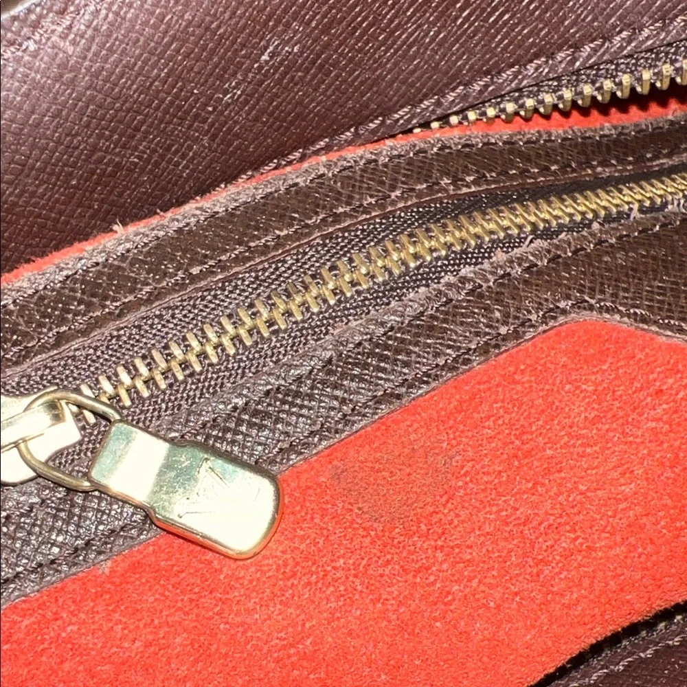 N/A stylish brown