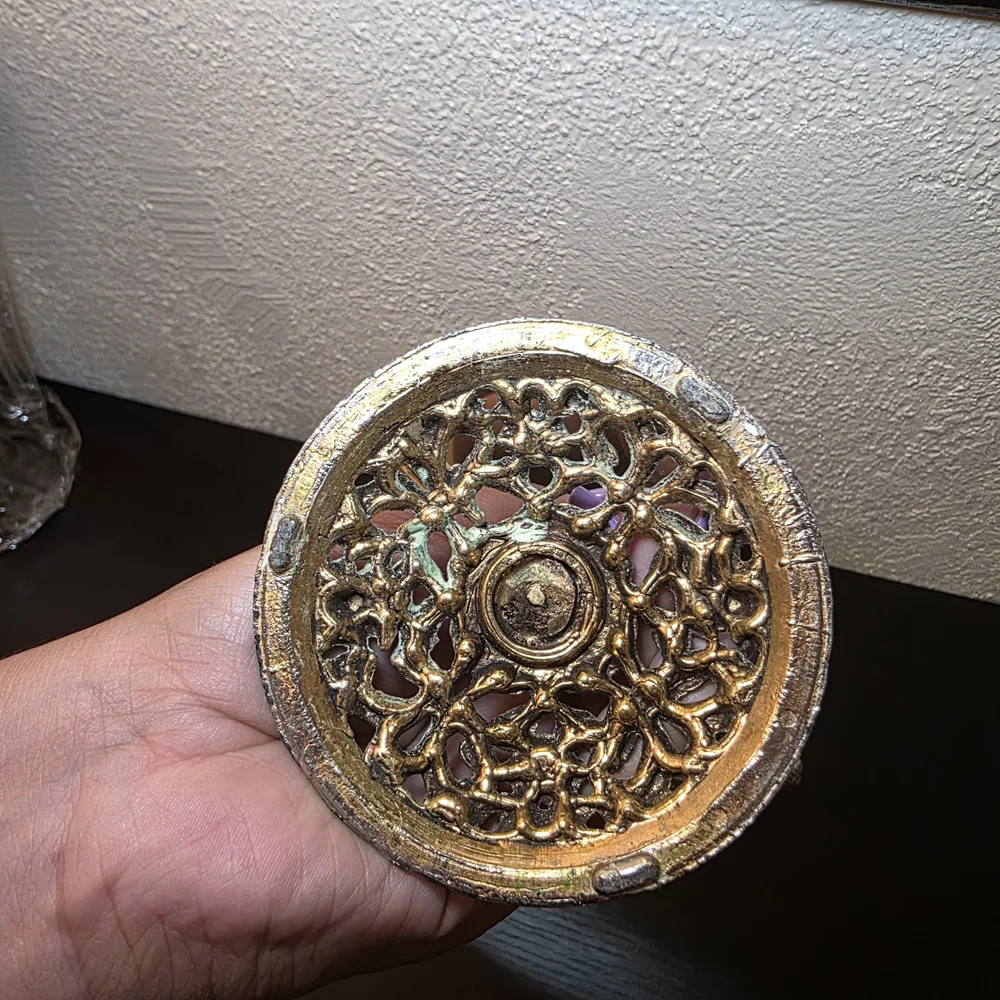 N/A elegant vintage