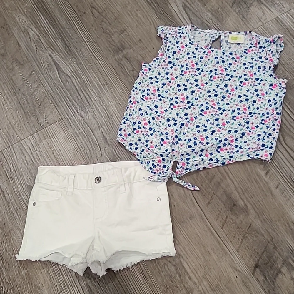 Justice/Crazy 8s Front Tie Floral Shirt with Matching Shorts Size 8