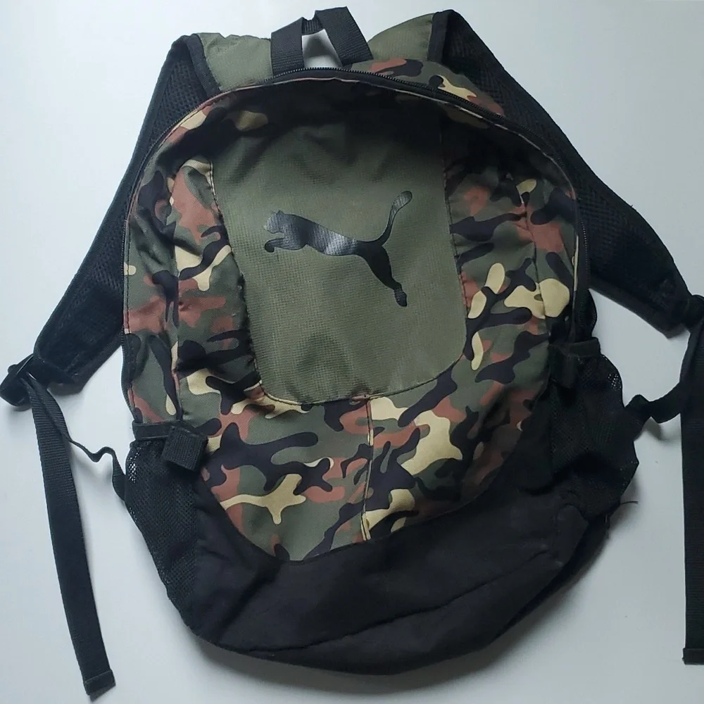 Puma kids school