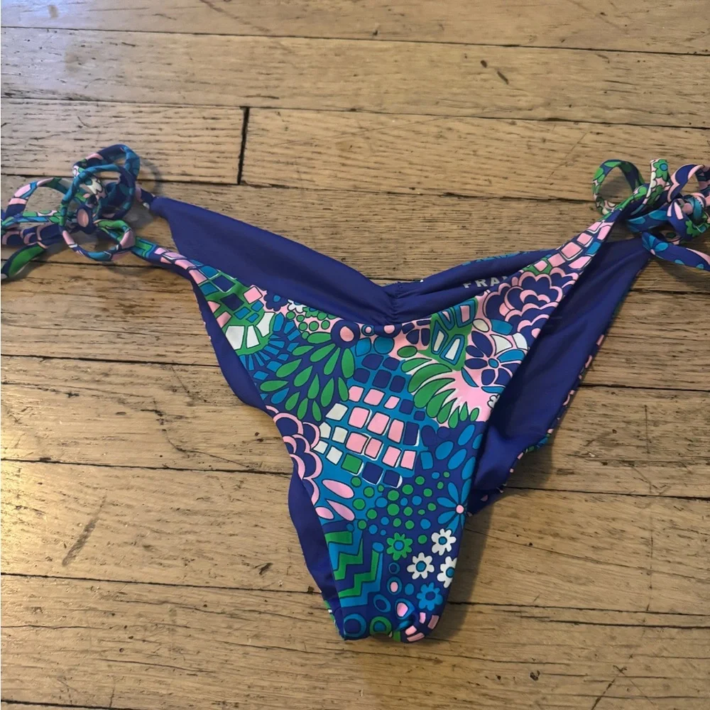 Frankies Bikinis frankie’s bikini