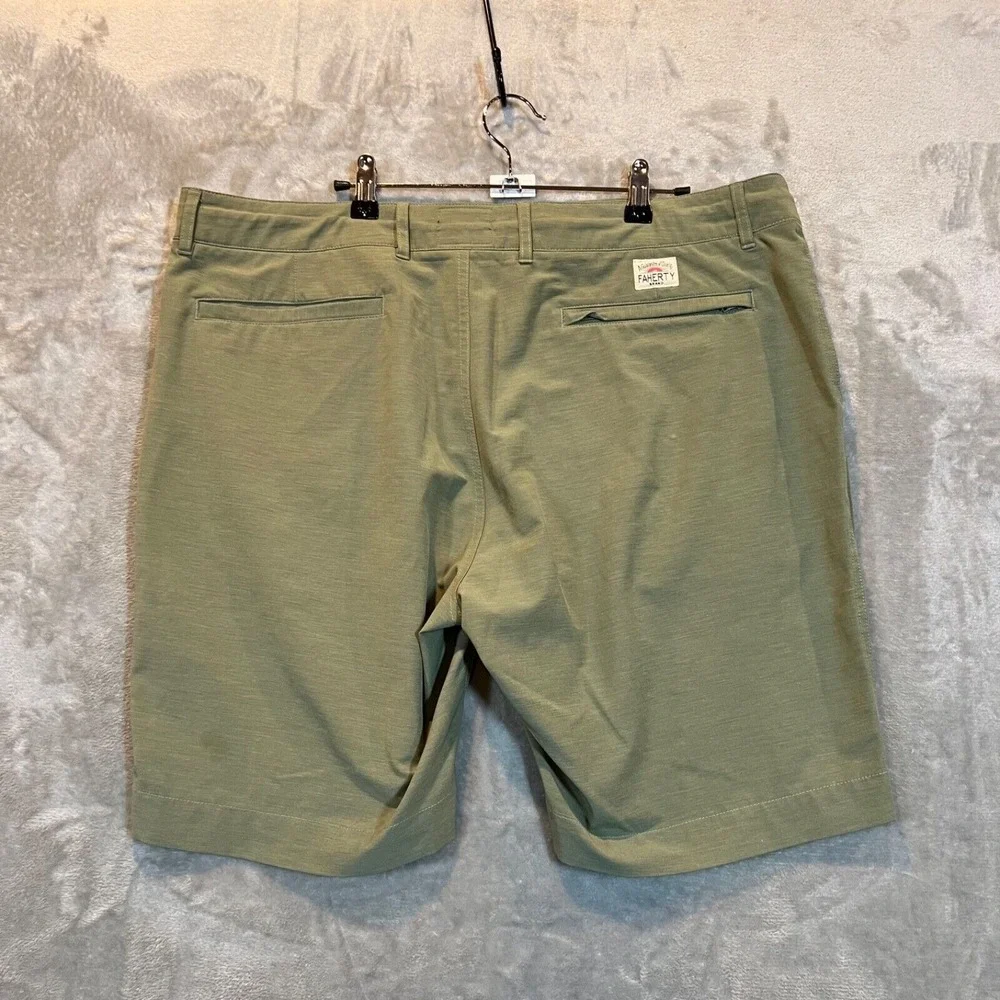 Faherty stylish olive