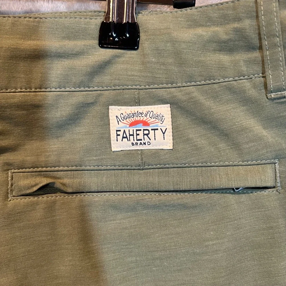 Faherty stylish olive
