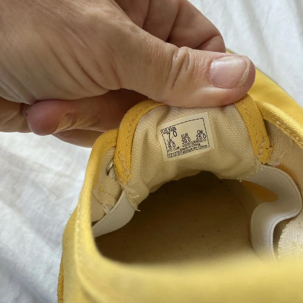 Vans Womens Yellow ComfyCush Slip Ons Faux Laces Size 9 Big Kids Size 7