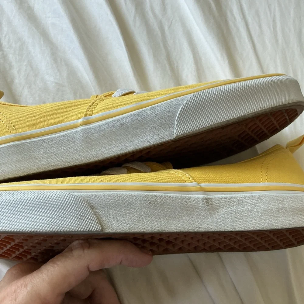Vans Womens Yellow ComfyCush Slip Ons Faux Laces Size 9 Big Kids Size 7