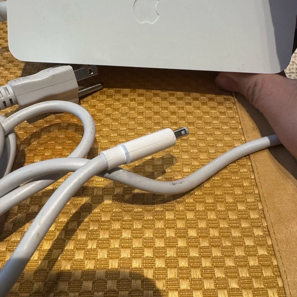 Apple 110w power