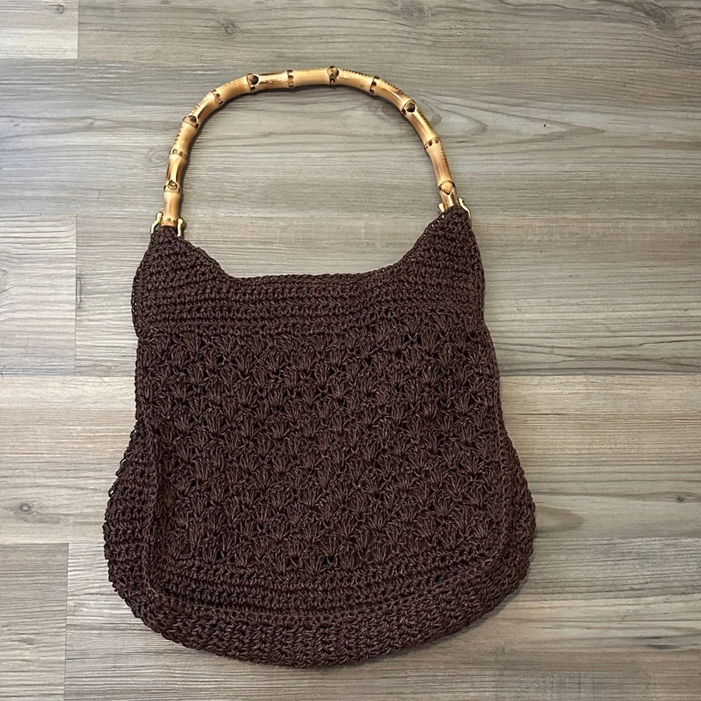 Handbag Crochet with Bamboo Handle.
