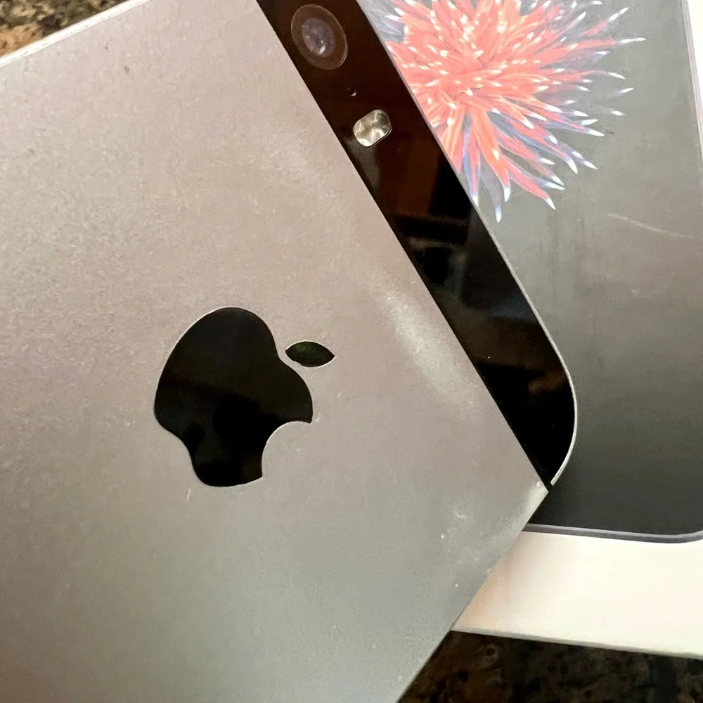 Apple 👑✅price firm✅apple