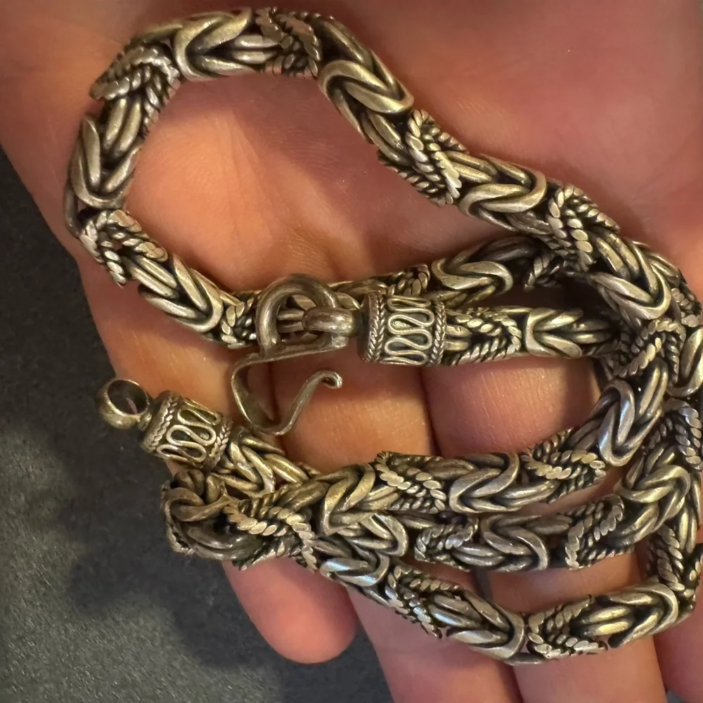 Stunning Vintage Sterling Silver Byzantine Chain Necklace