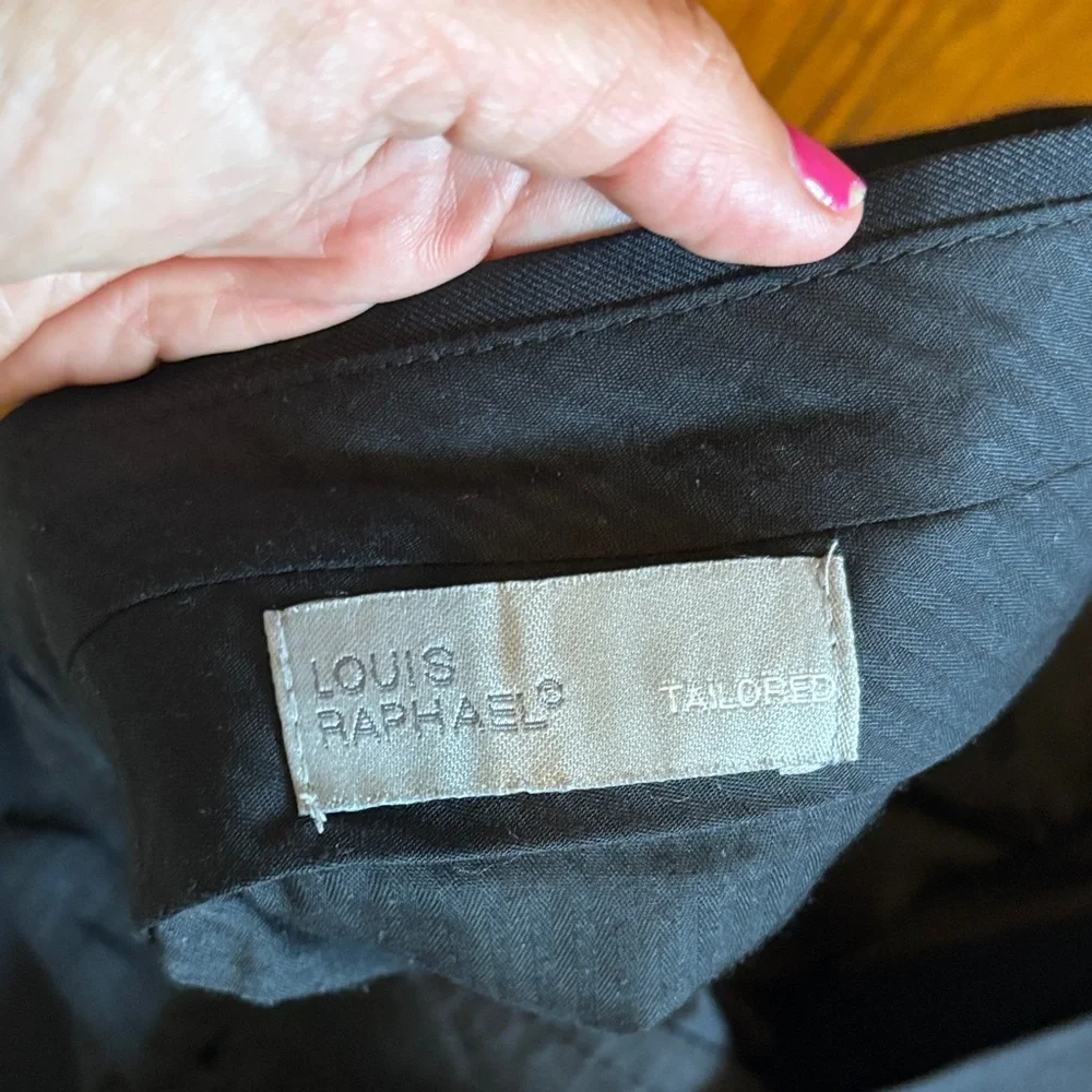 Louis Raphael sophisticated black