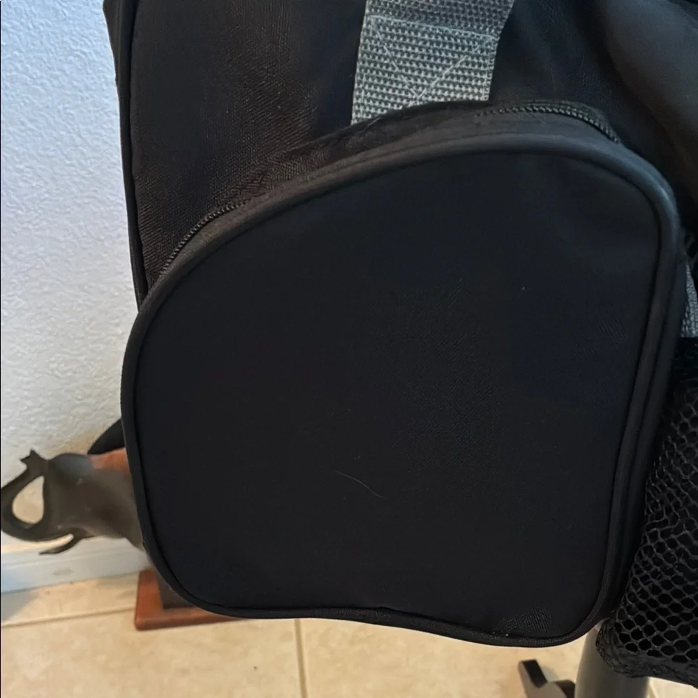 unbranded this sleek