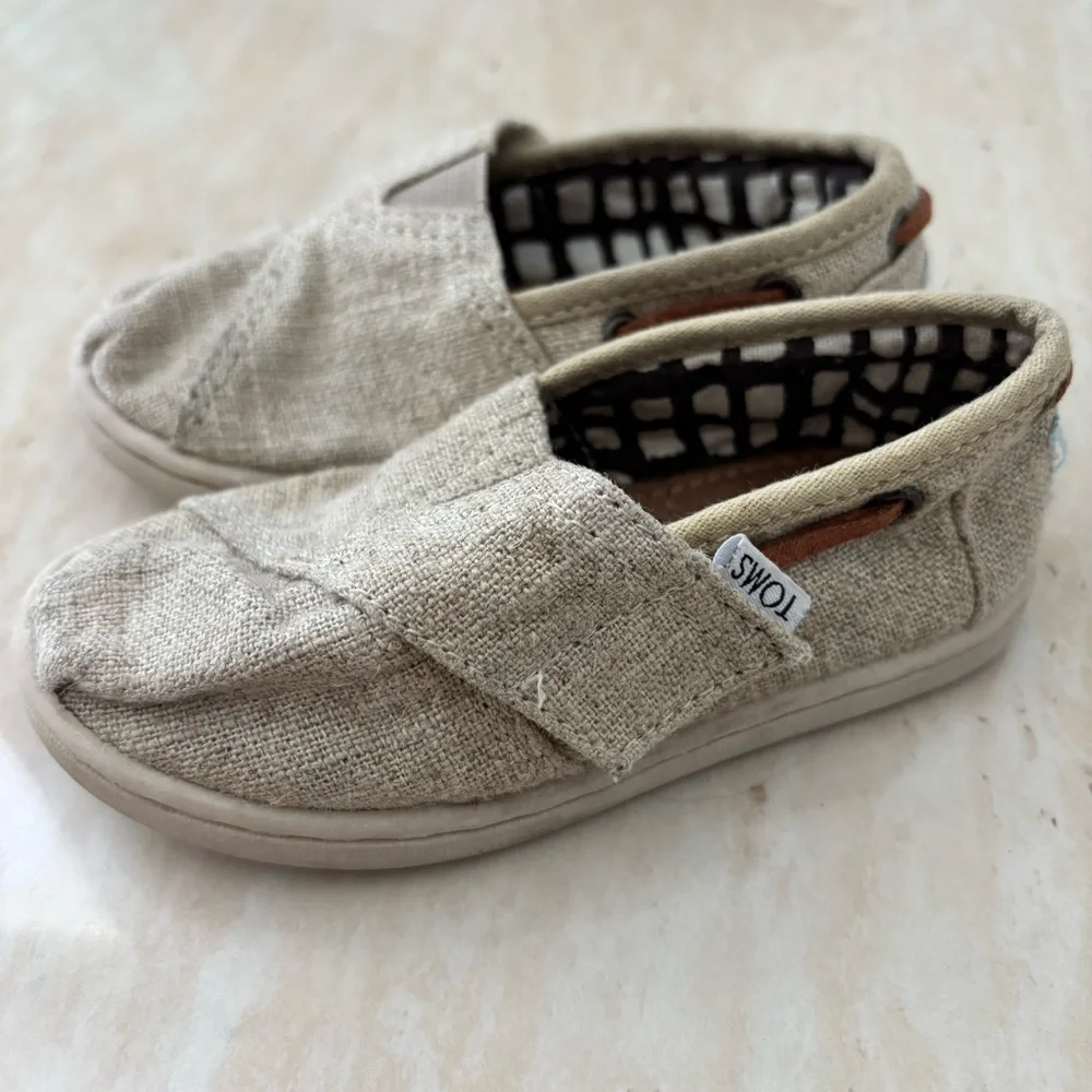 Toms chic comfy