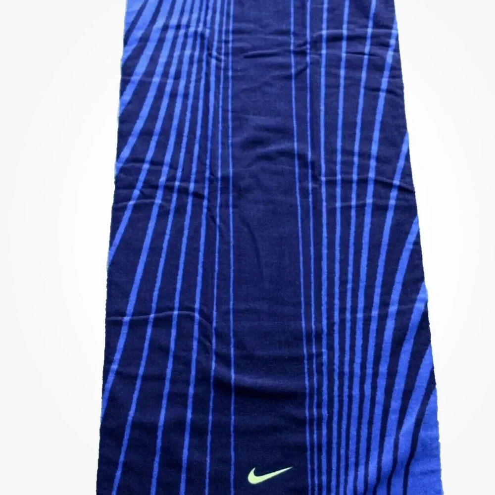Nike dark blue