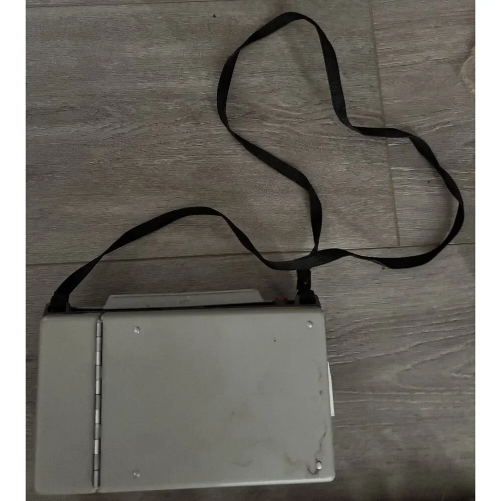 N/A vintage polaroid