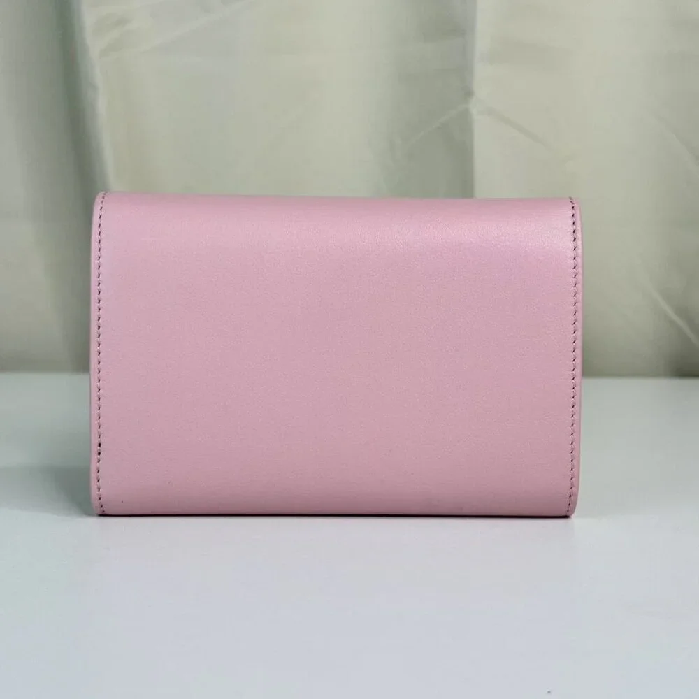 Gucci exterior no