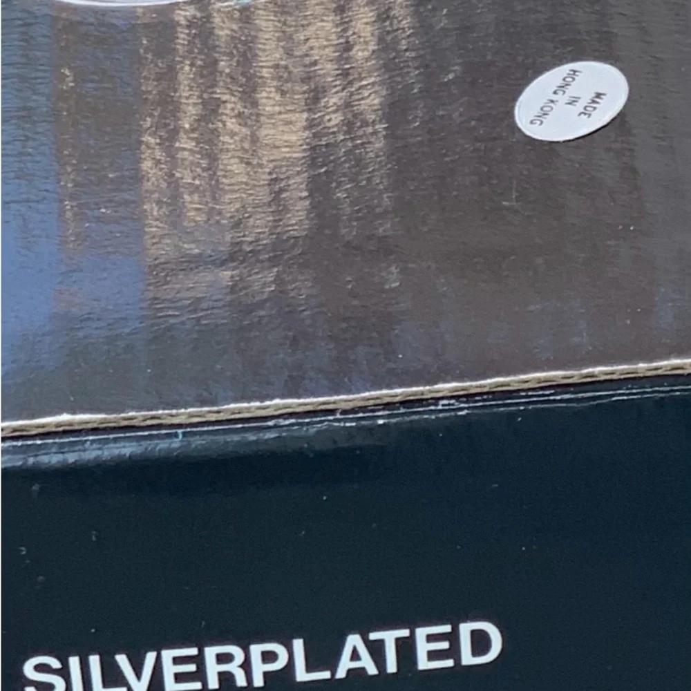 N/A elegant silverplated