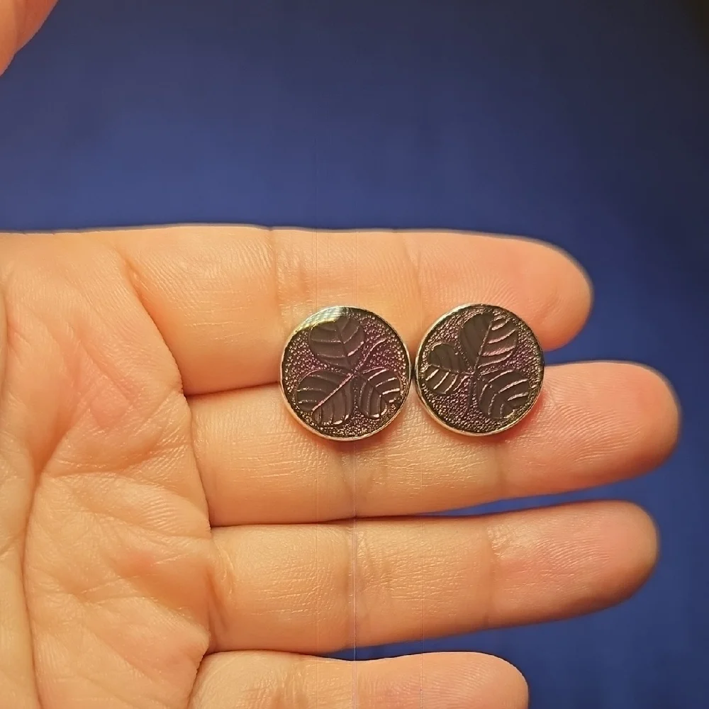 Elegant Purple and Gold Cuff Links