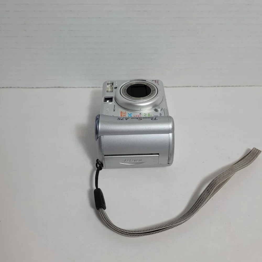 Canon powershot a75