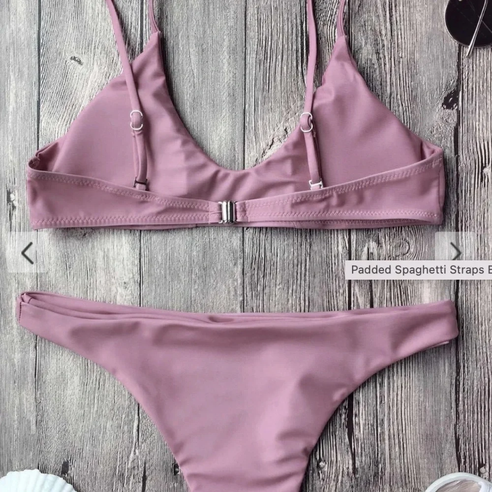 Frankies Bikinis size small