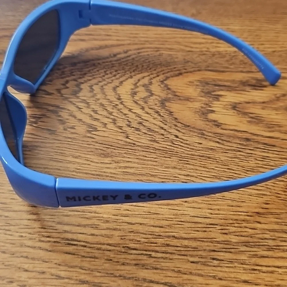 N/A stylish blue
