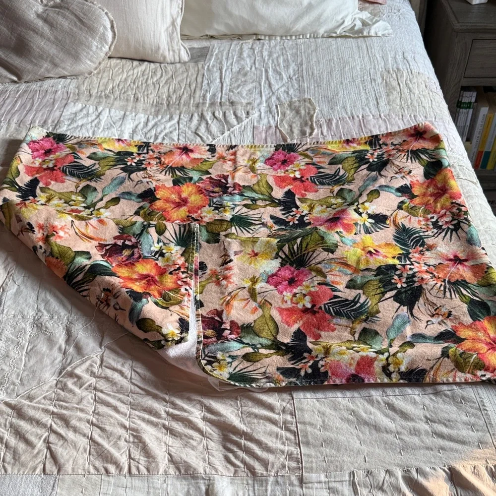 Molo 100% cotton