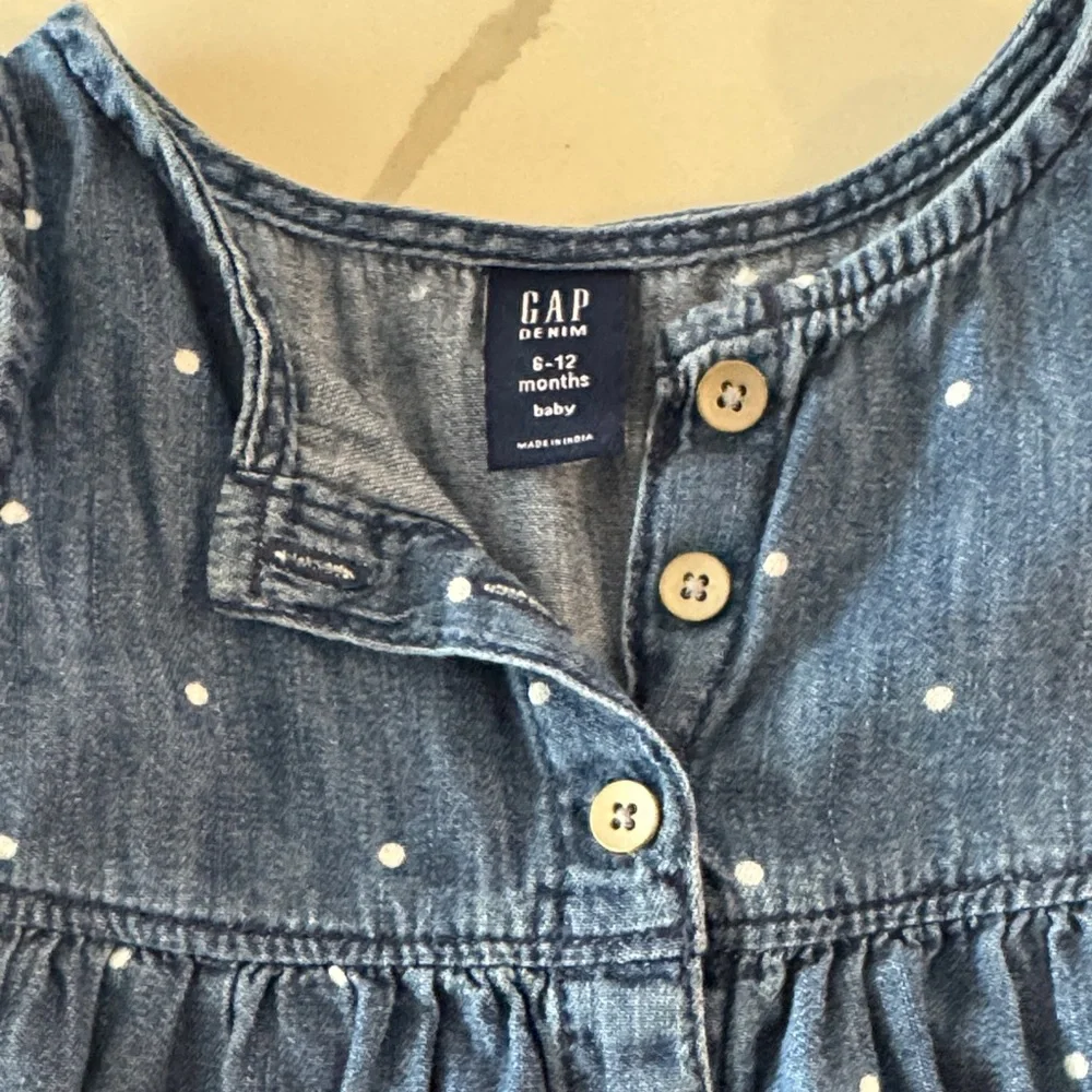GAP charming denim