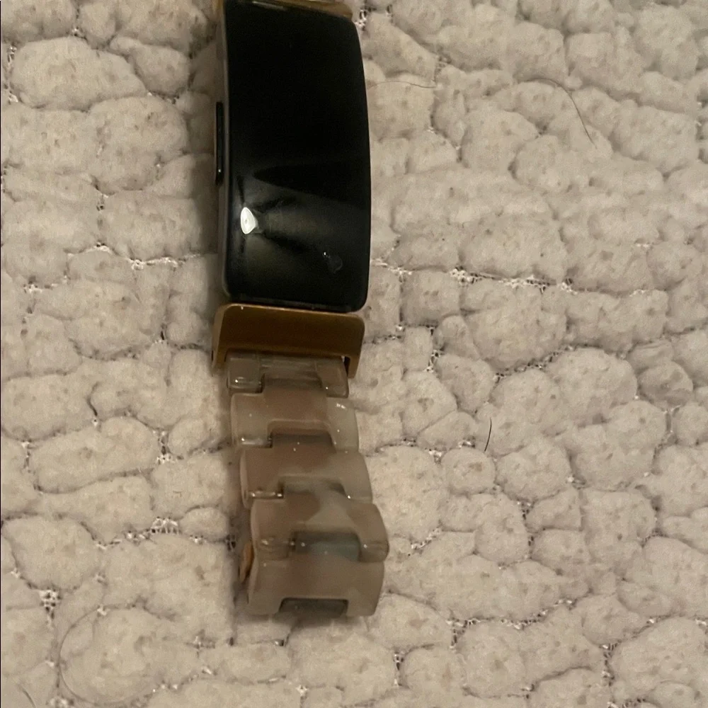 fitbit hr band