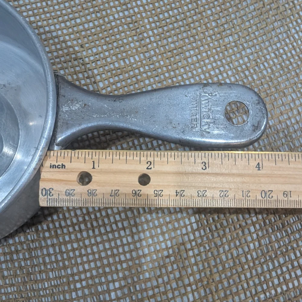 Vintage Kwicky Juicer, Metal Citrus Reamer with Handle, Chicago, IL
