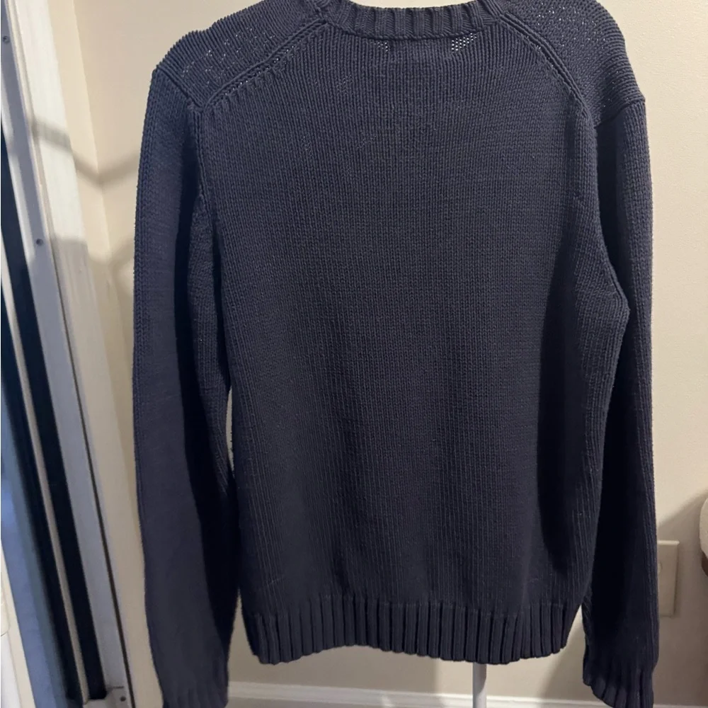 Old Navy classic crewneck