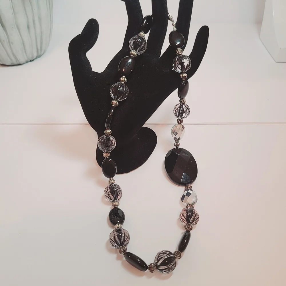 Black & Clear Beaded Statement Necklace with Large Faceted Pendant – 20
