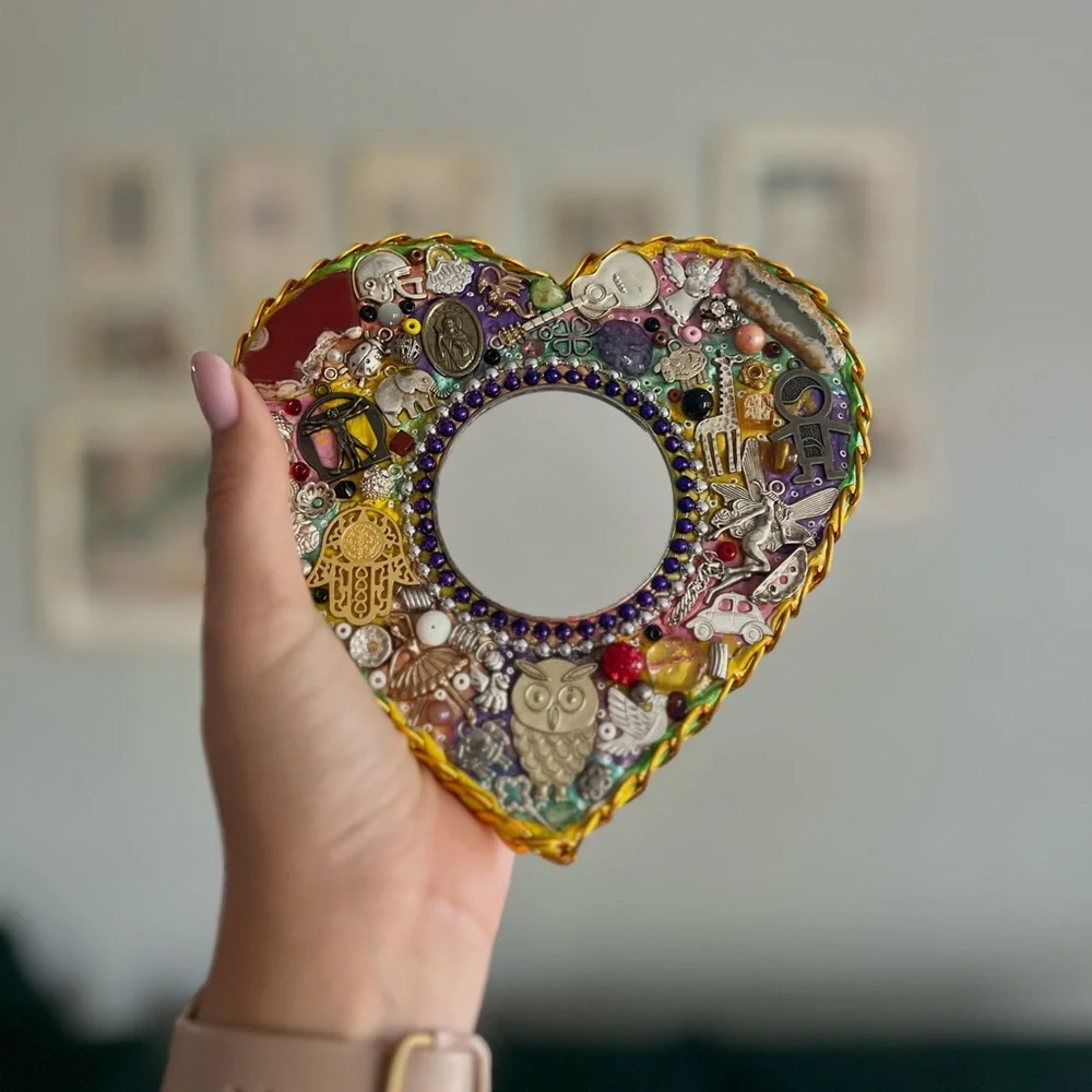 Handcrafted Heart Mirror – Unique Mexican Folk Art Decor, One-of-a-Kind✨
