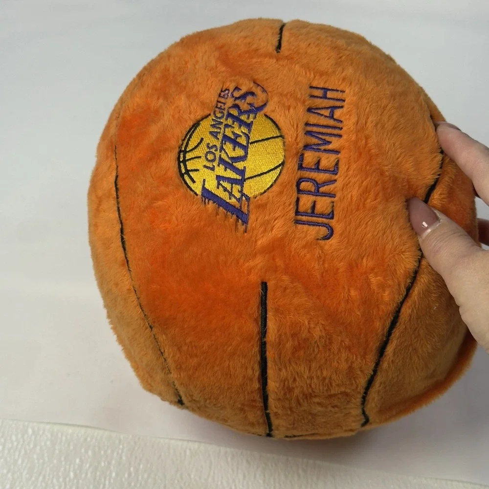 Lakers plushie basketball