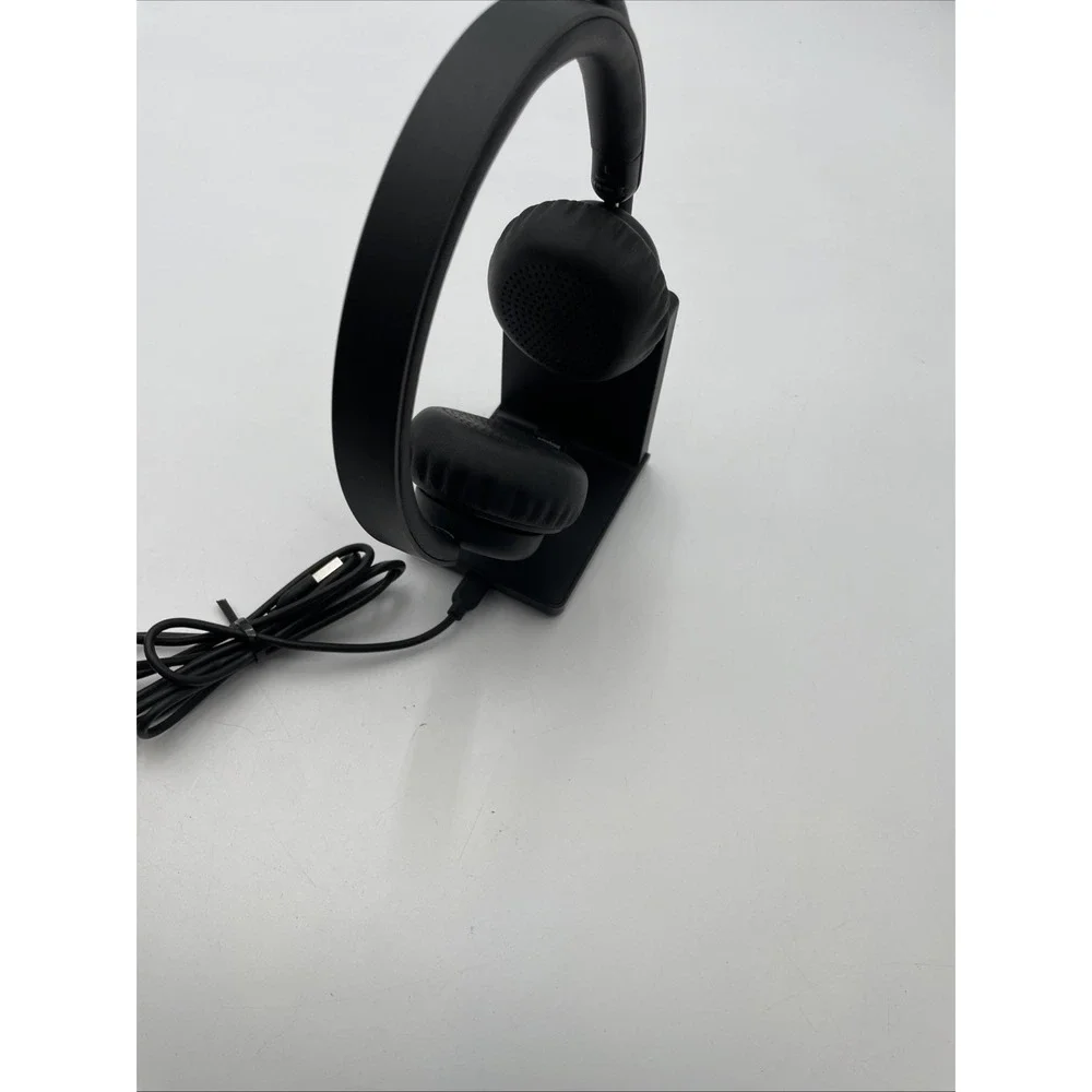 The Unbranded Brand it calls cords
