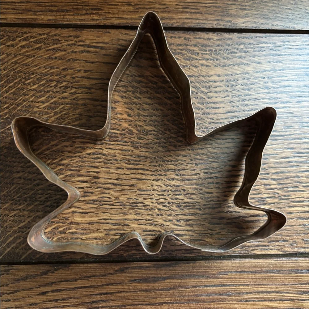 Williams Sonoma handcrafted solid