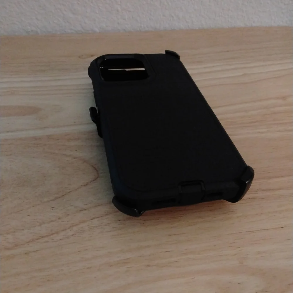 OtterBox sleek holster