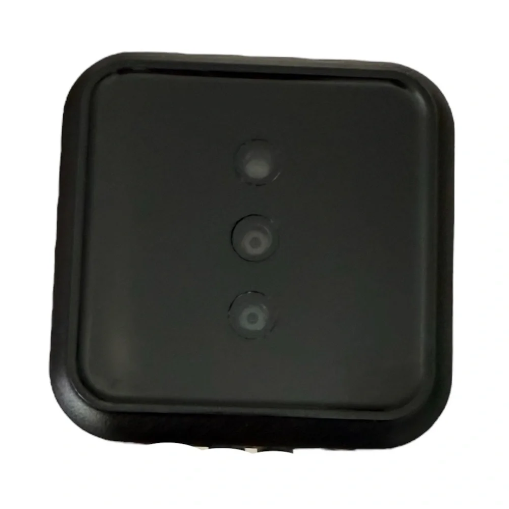 ADT PULSE NETWORK 3 LENS CAMERA pre~ owned