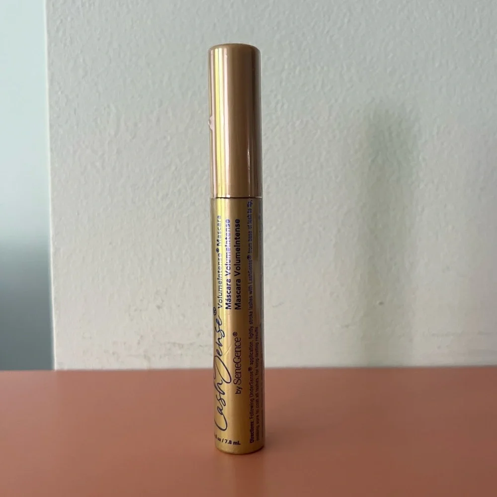 lashsense volumeintense